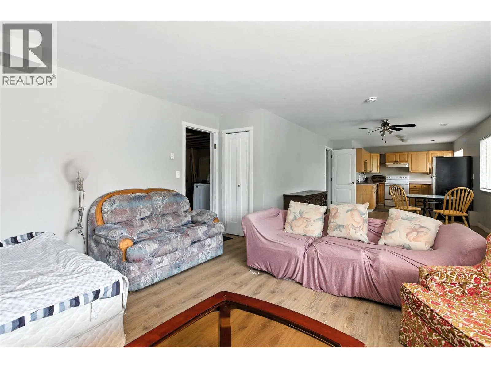 1379 Sunshine Court