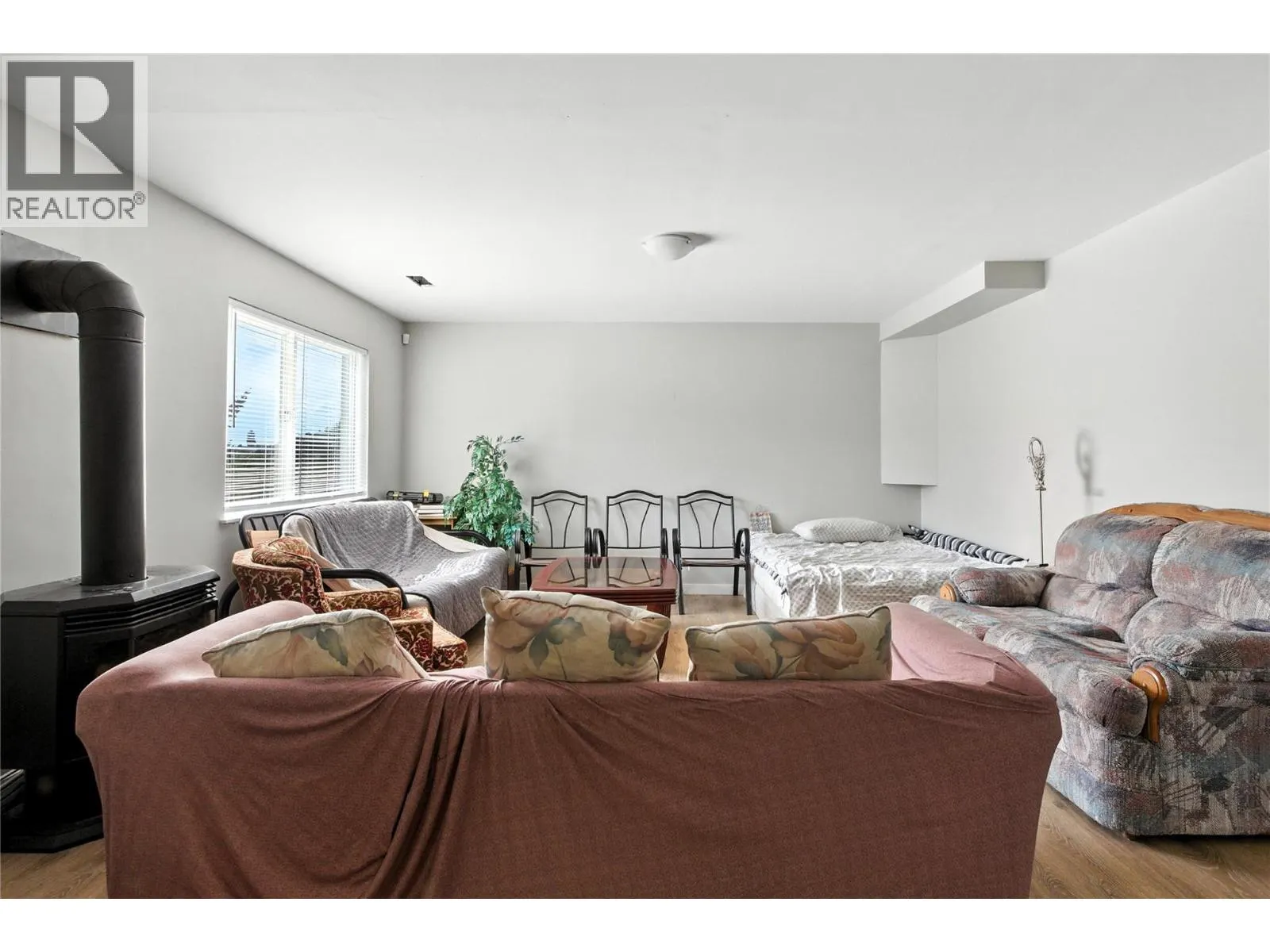 1379 Sunshine Court