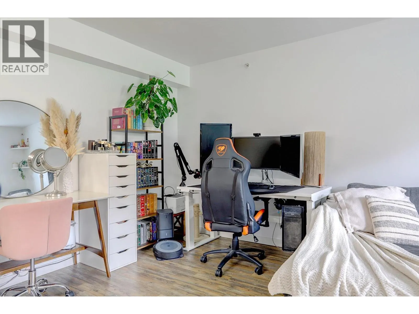 1477 Glenmore Road N Unit# B-203