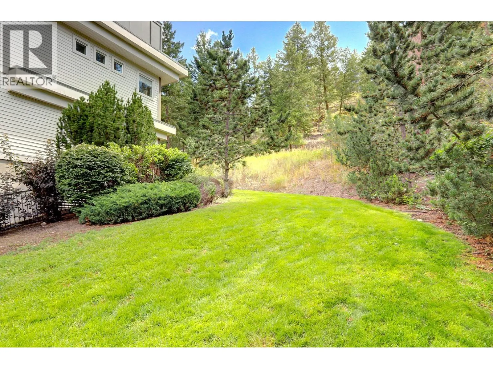 1477 Glenmore Road N Unit# B-203