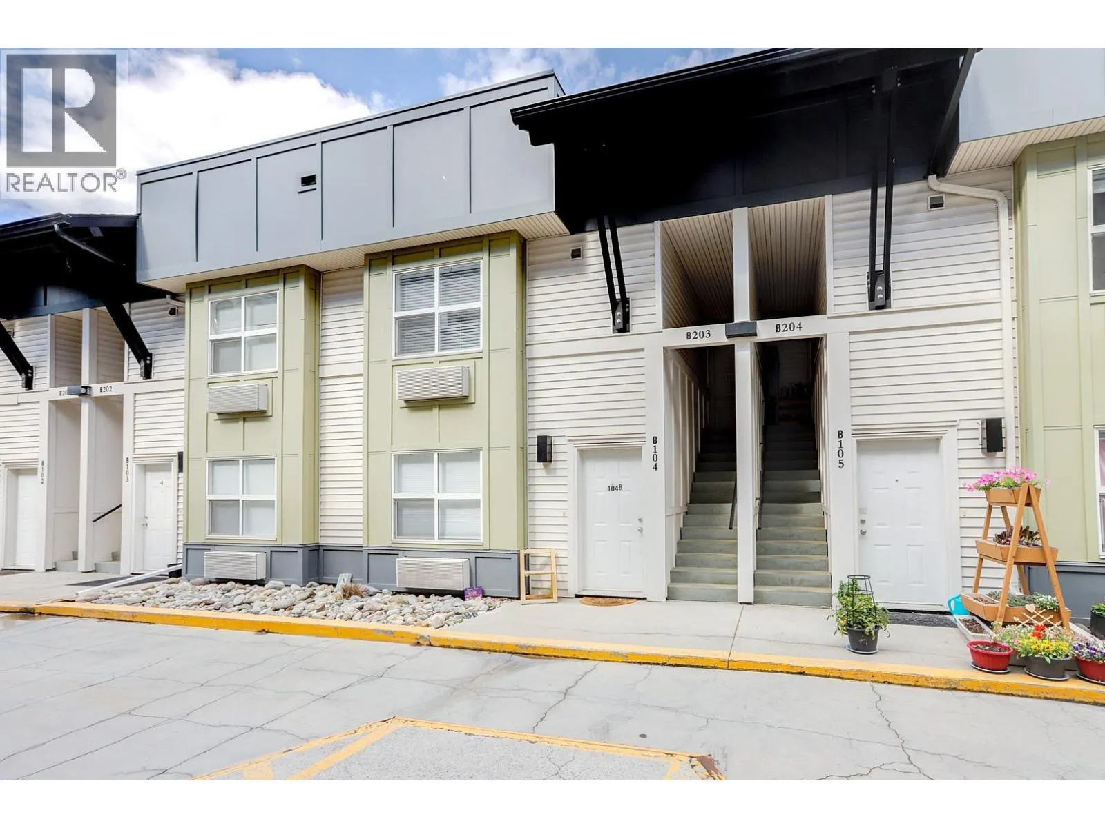 1477 Glenmore Road N Unit# B-203