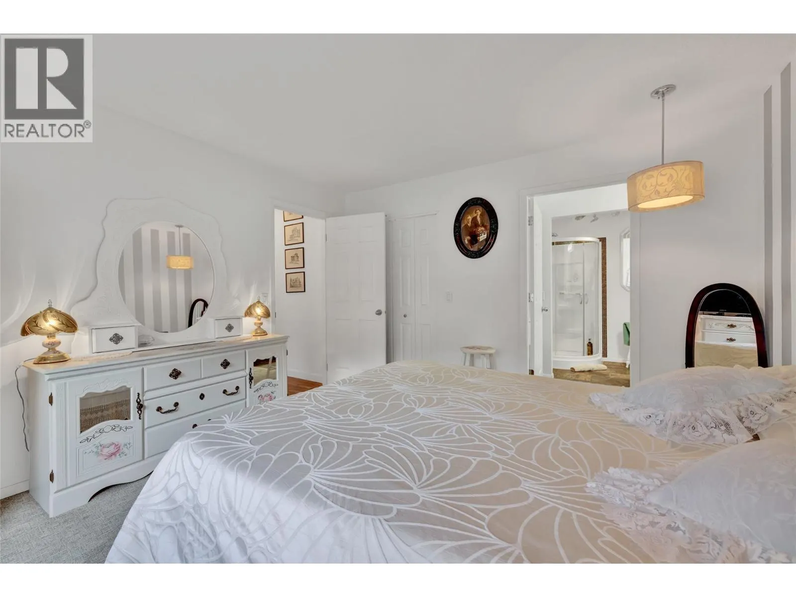 4340A Beach Avenue Avenue Unit# 104