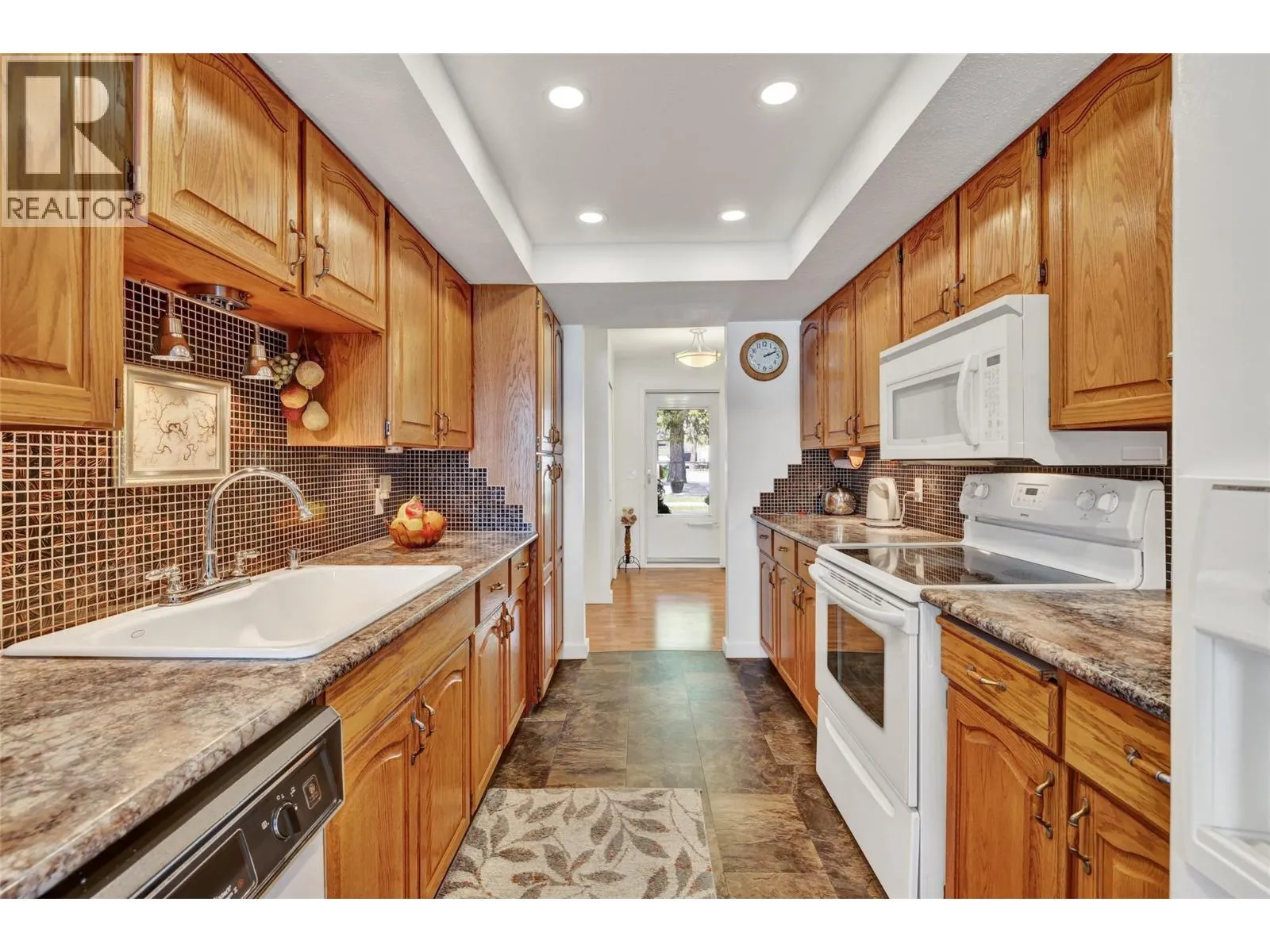 4340A Beach Avenue Avenue Unit# 104