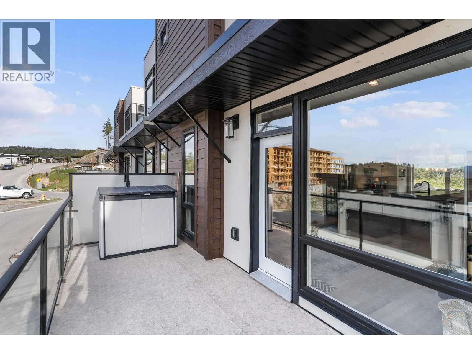 3220 Hilltown Drive Unit# 7