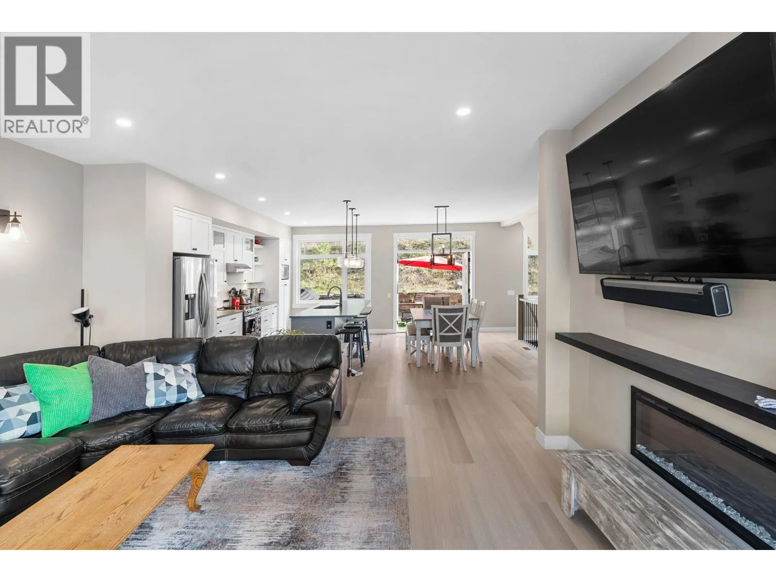 3220 Hilltown Drive Unit# 7