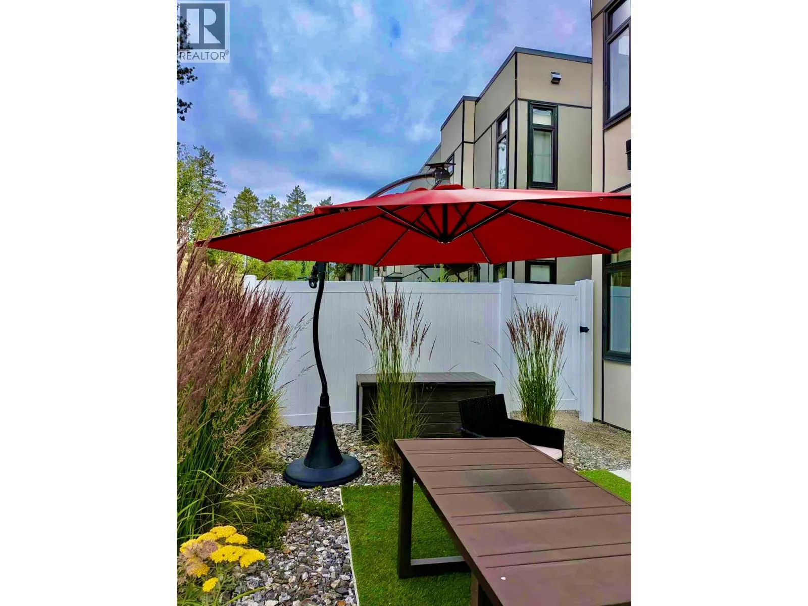 3220 Hilltown Drive Unit# 7