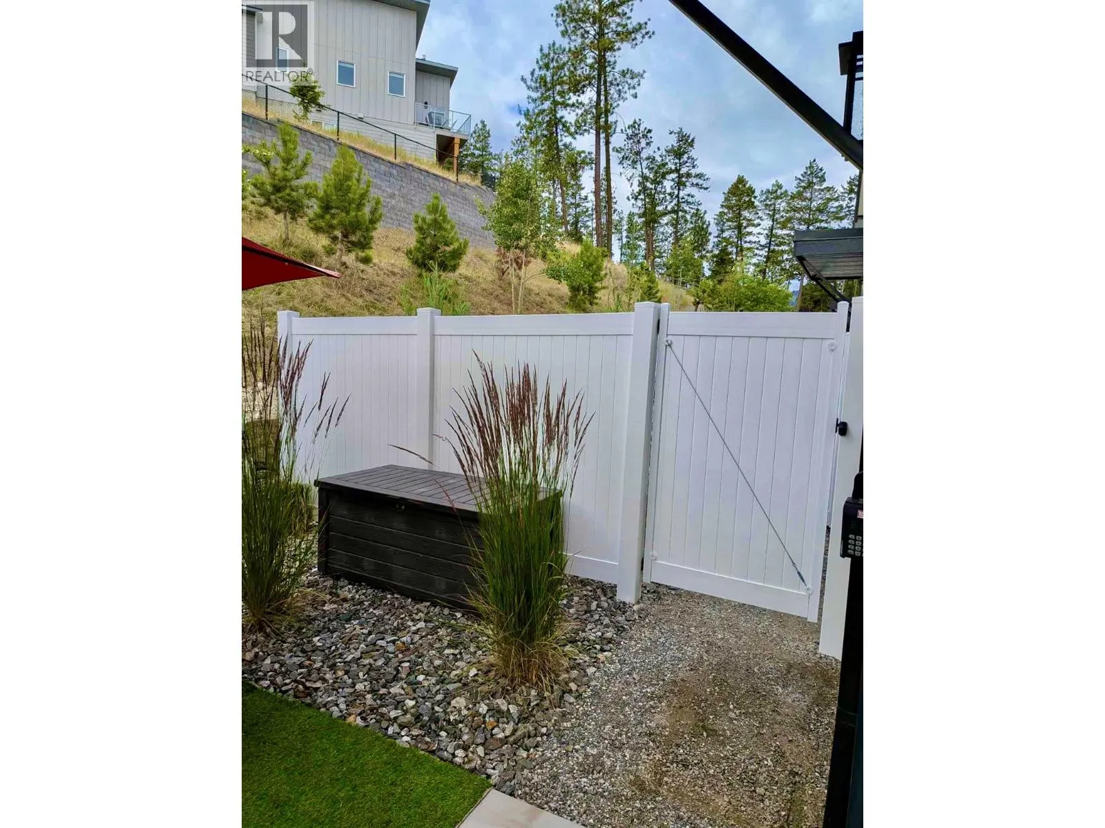 3220 Hilltown Drive Unit# 7