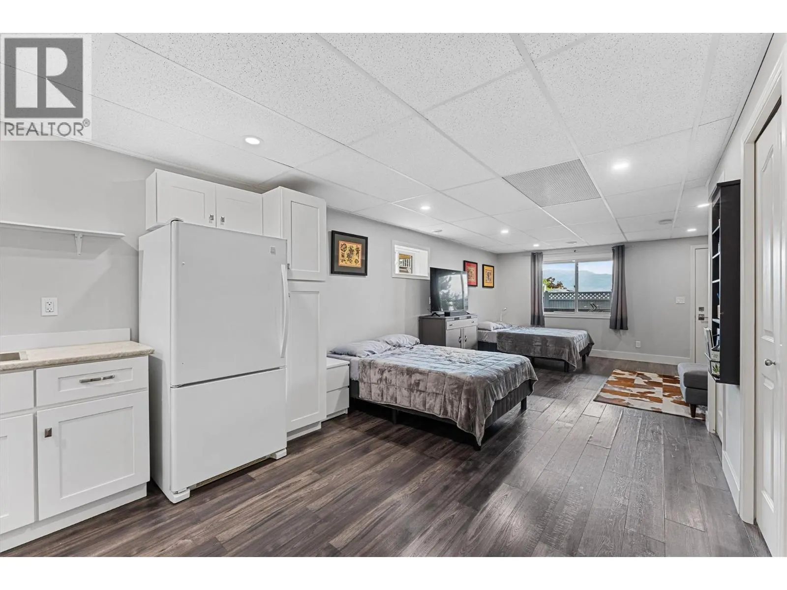 2440 Old Okanagan Highway Unit# 327