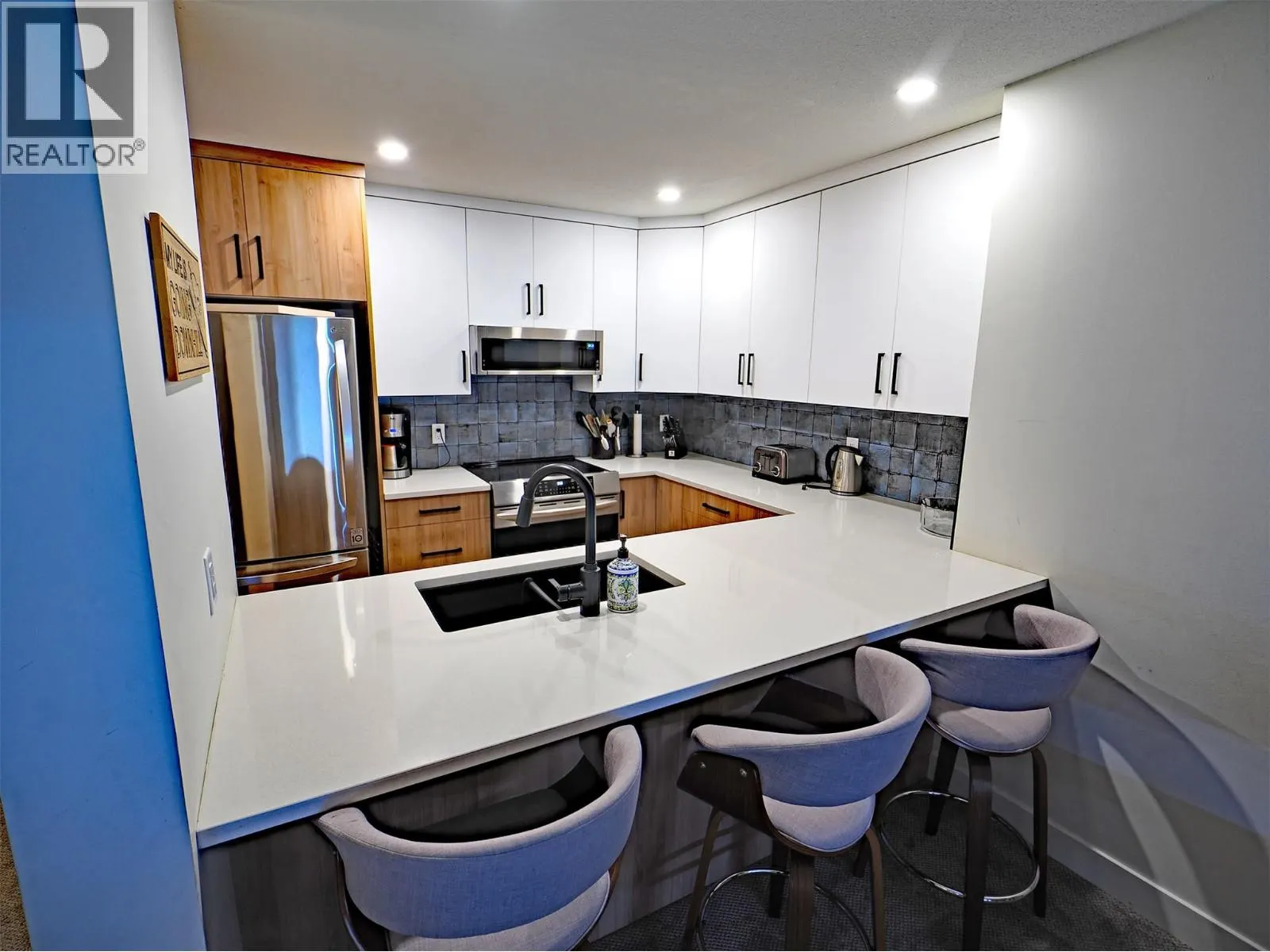 40 Kettle View Road Unit# 328