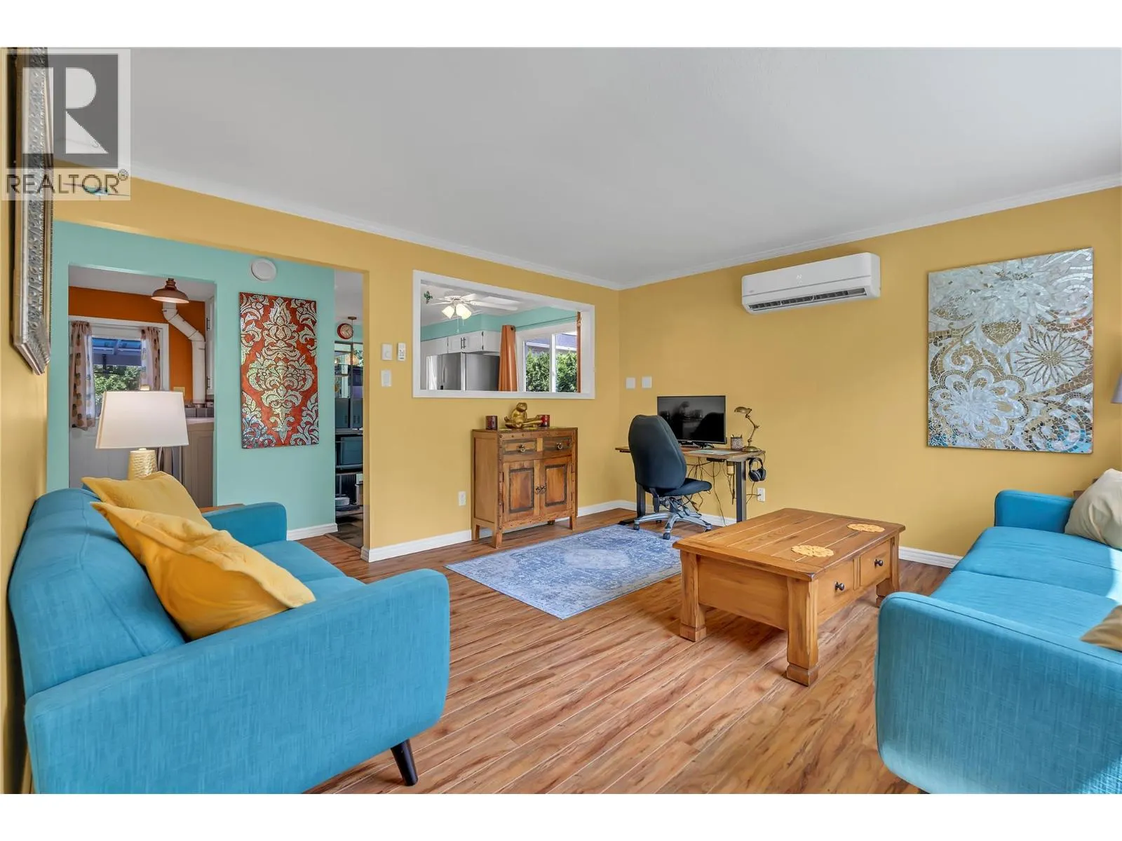 141 Granby Avenue