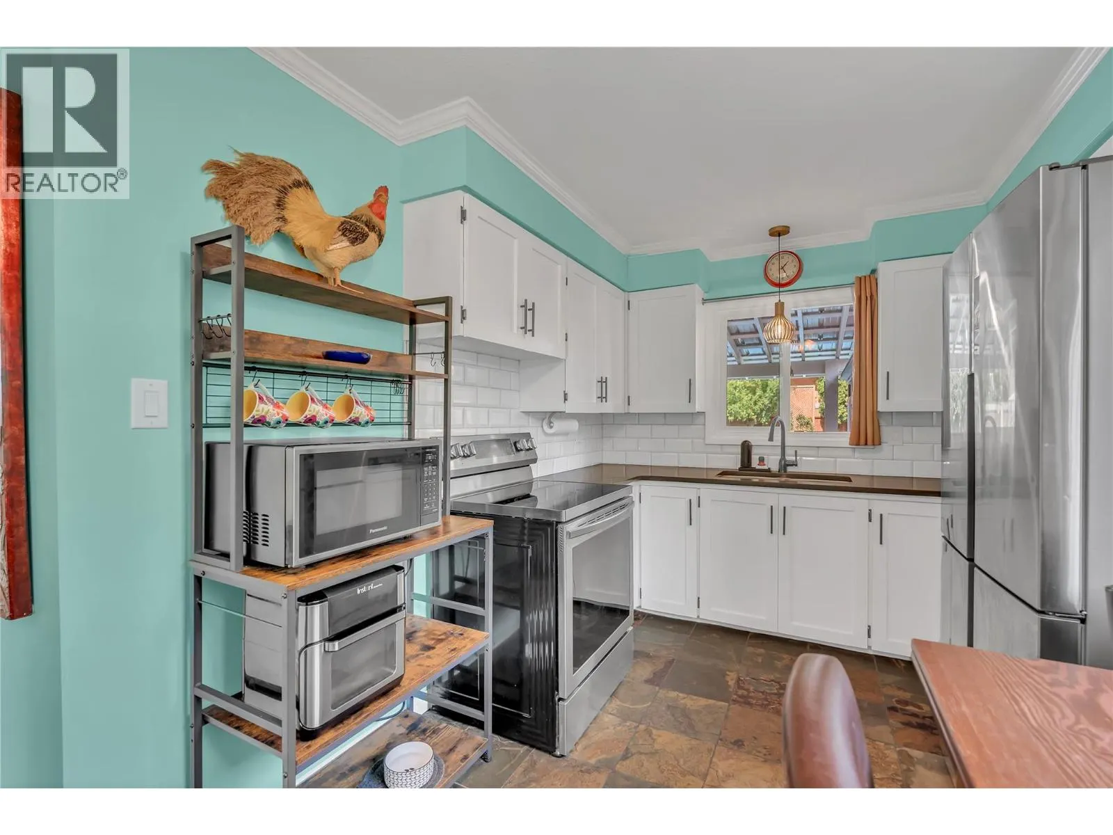 141 Granby Avenue