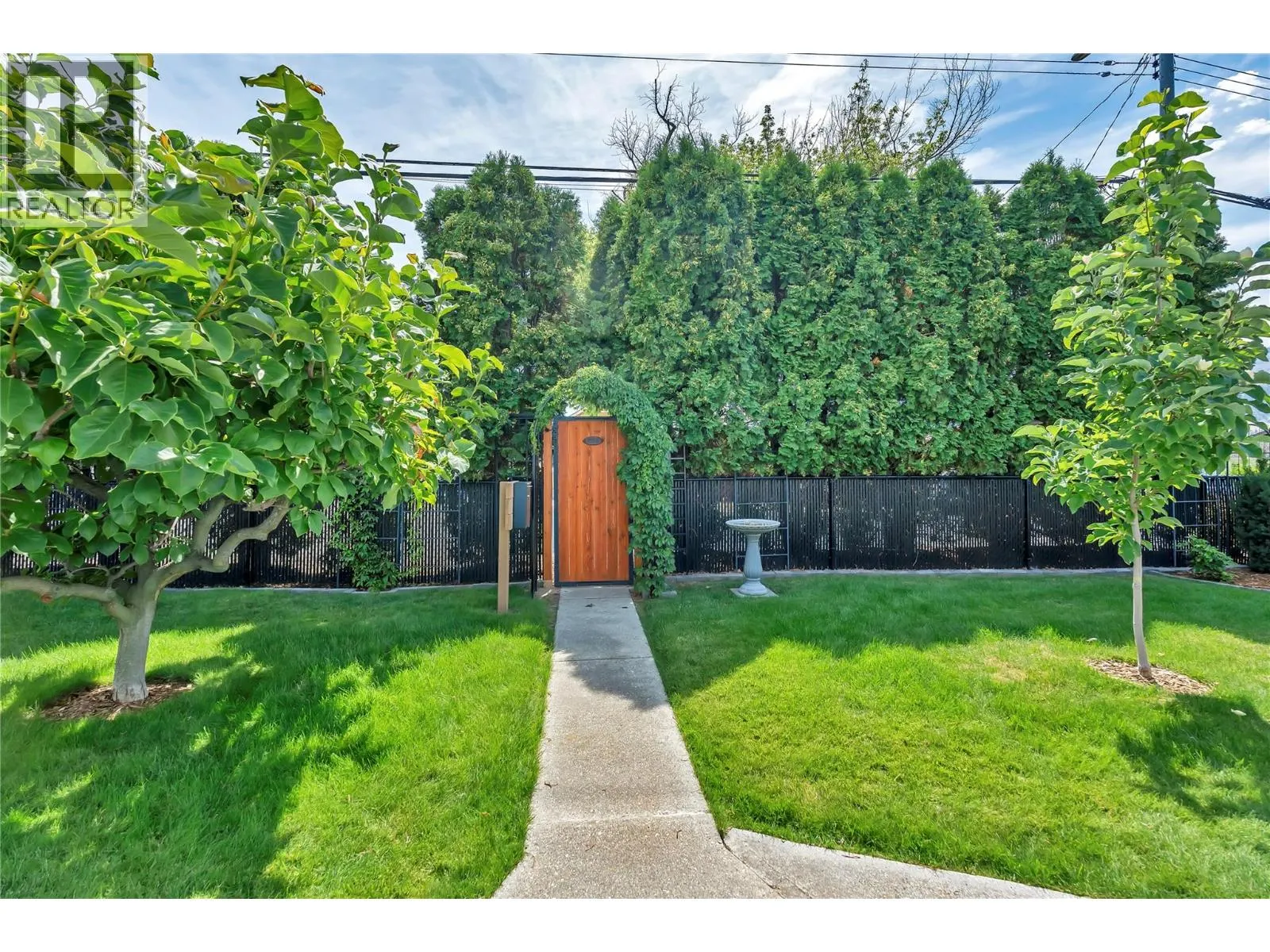 141 Granby Avenue