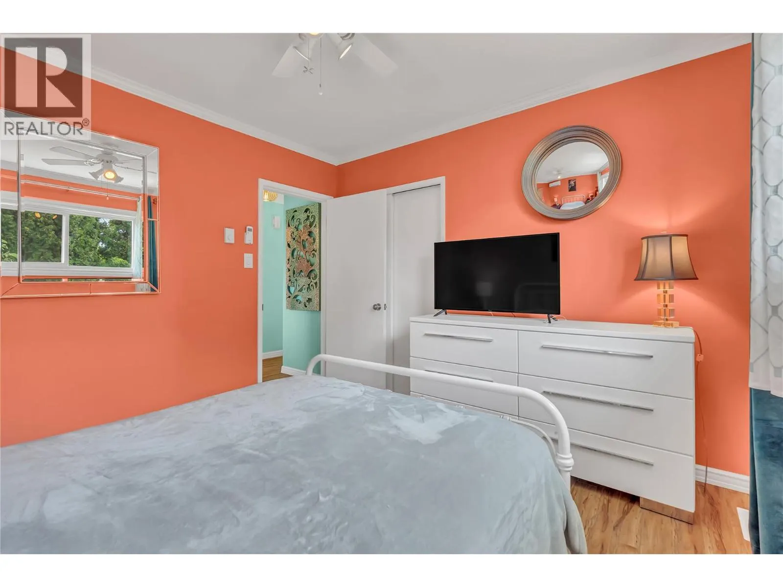 141 Granby Avenue