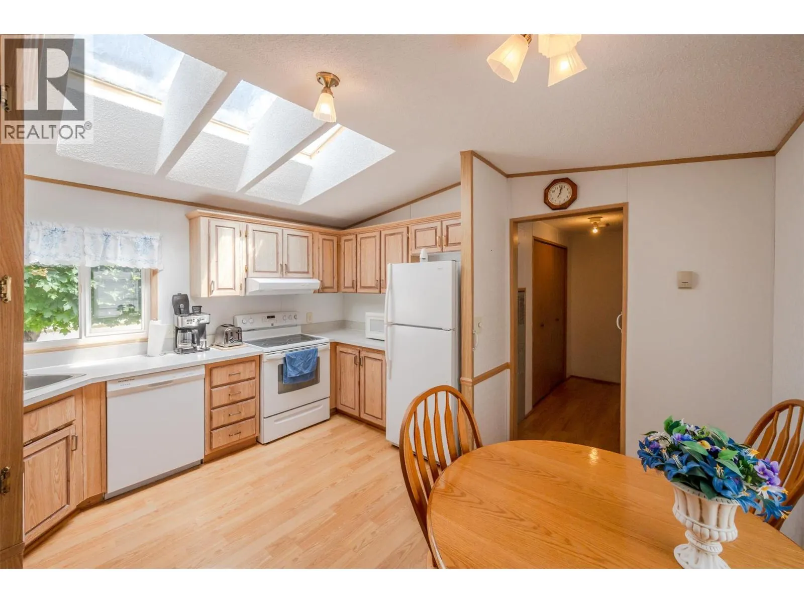 4505 MCLEAN CREEK Road Unit# F22
