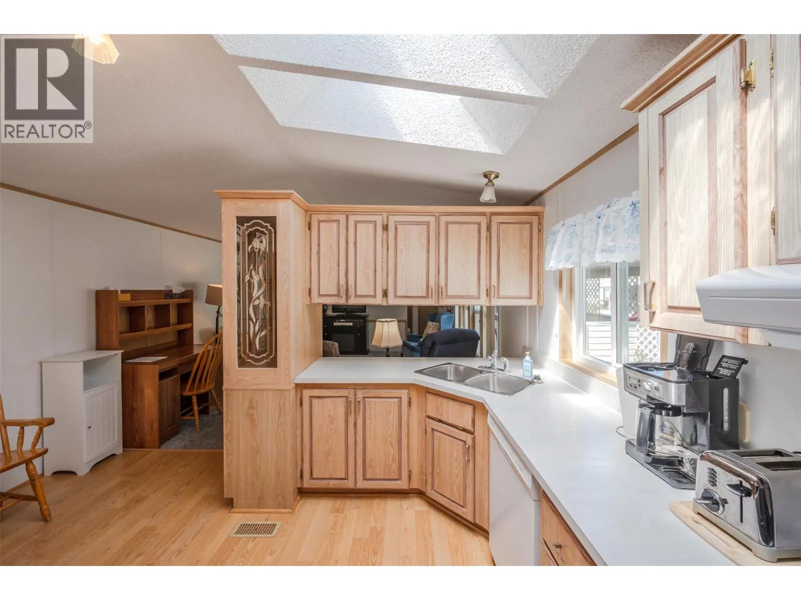 4505 MCLEAN CREEK Road Unit# F22