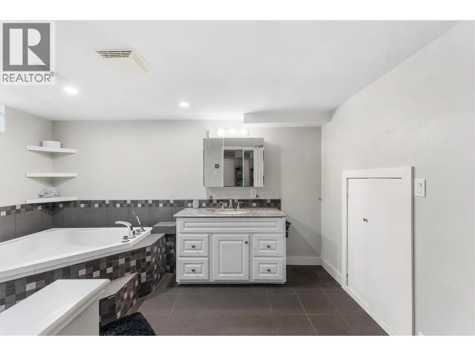475 El Carlo Road