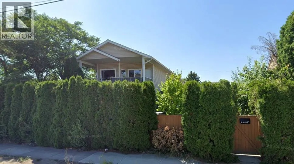 1077 CLEMENT Avenue Unit# 1
