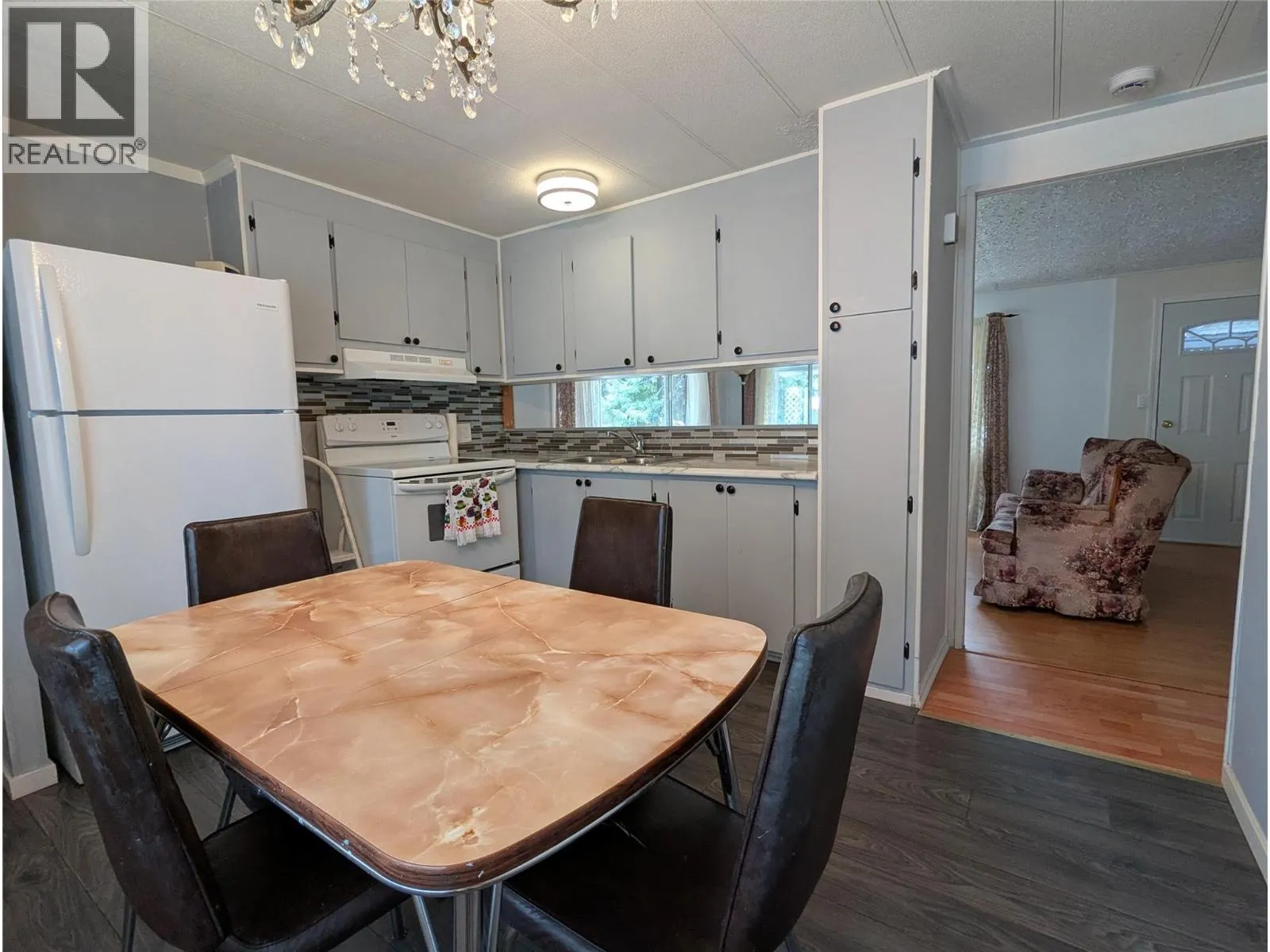 3535 Casorso Road Unit# 40