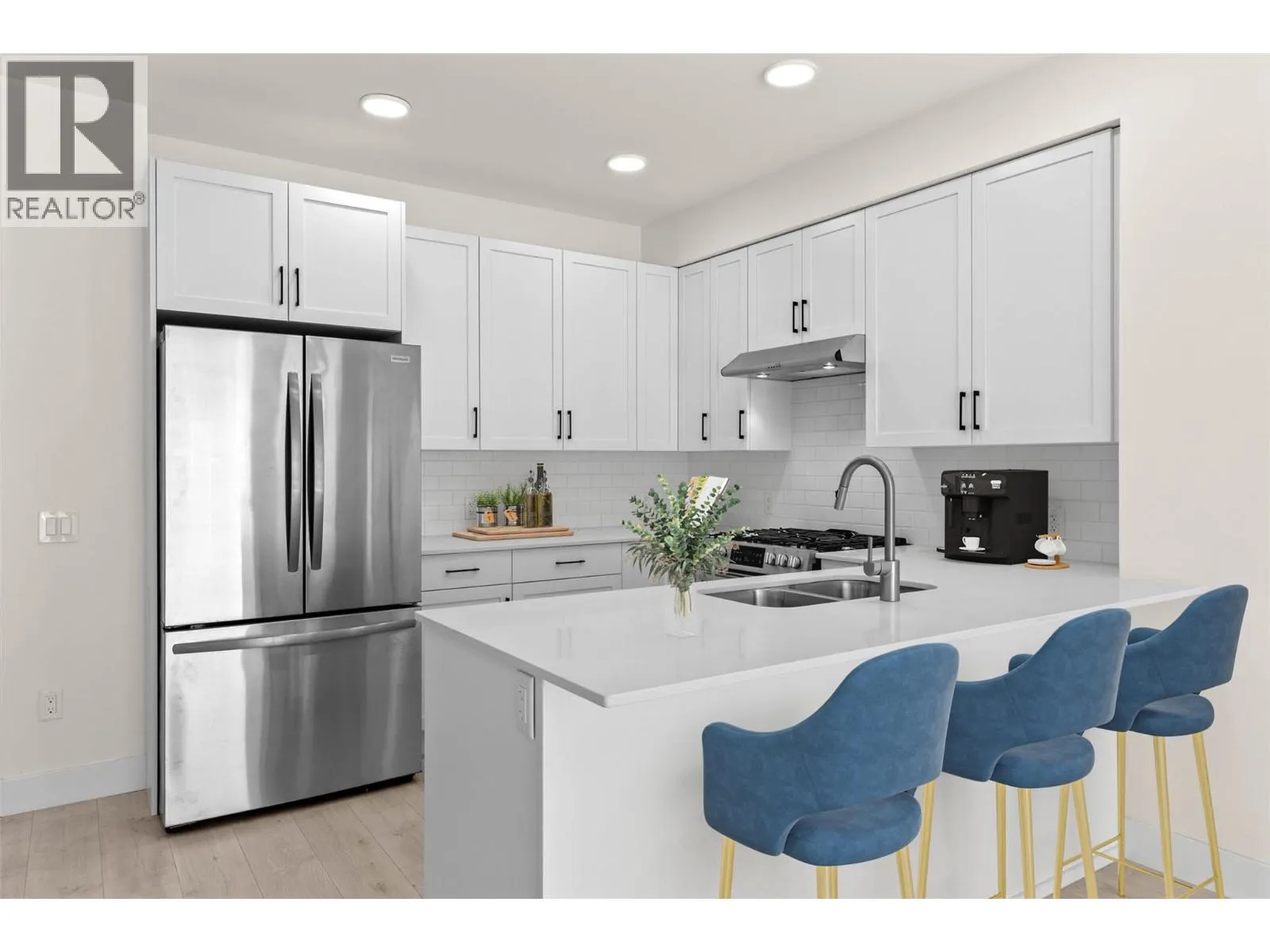 651 Dunes Drive Unit# 206