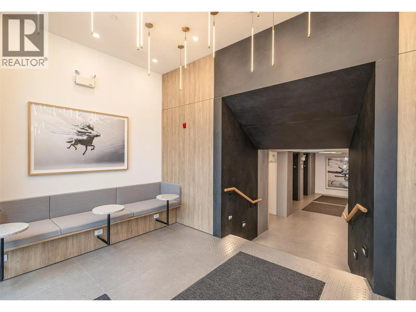 3389 LAKESHORE Road Unit# 312 Lot# 35