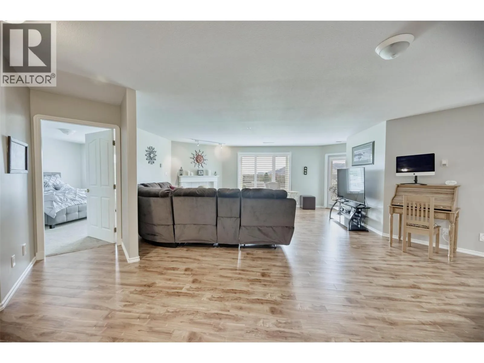 6805 Cottonwood Drive Unit# 408