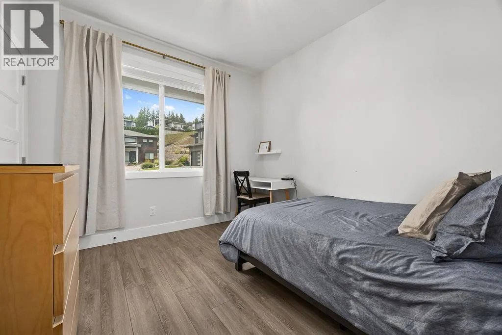 20 15th Avenue SE