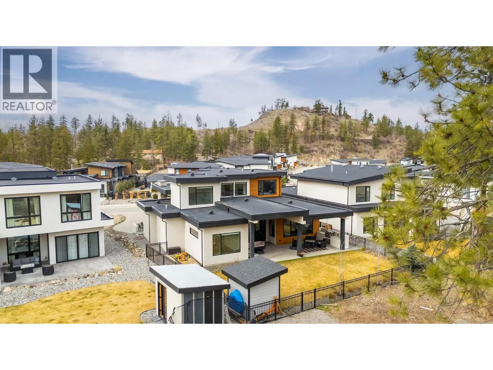 10245 Beacon Hill Drive