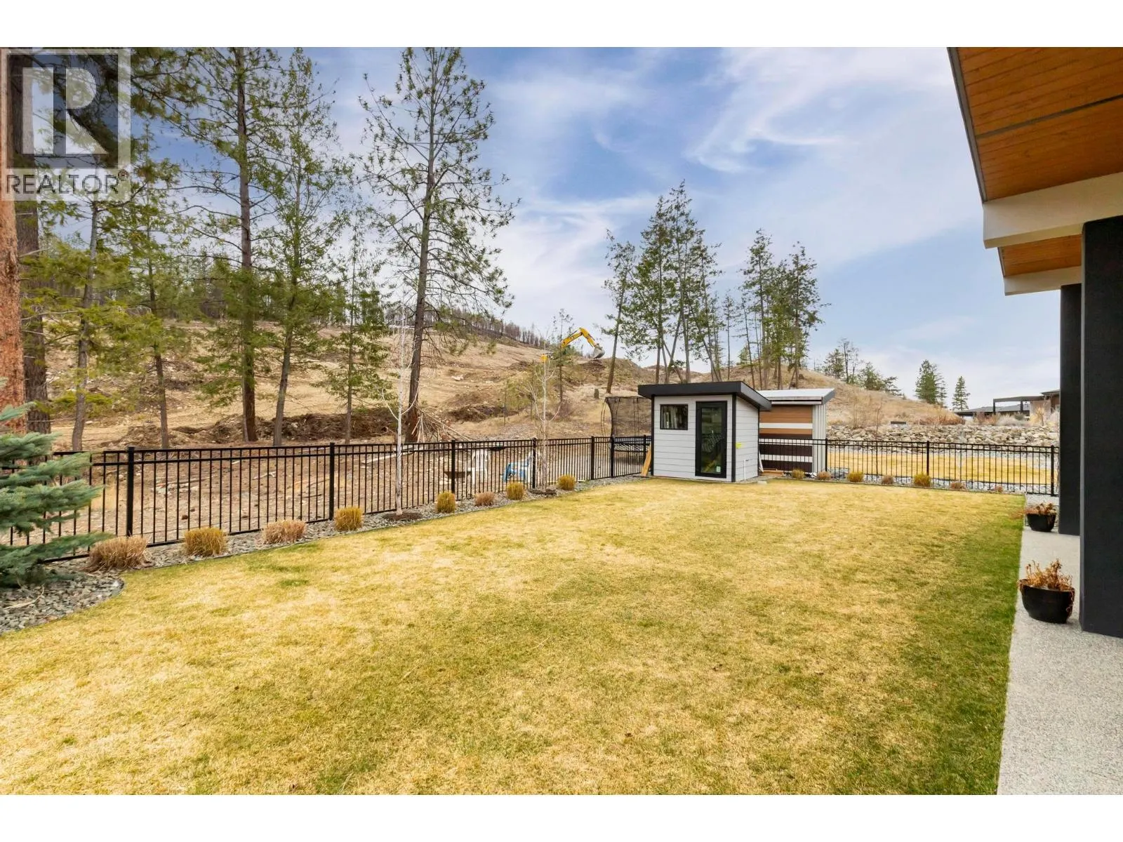 10245 Beacon Hill Drive
