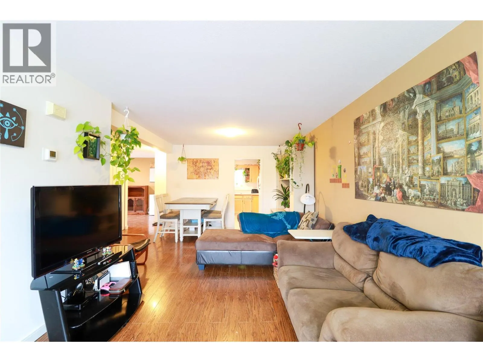 597 MUNICIPAL Avenue Unit# 101
