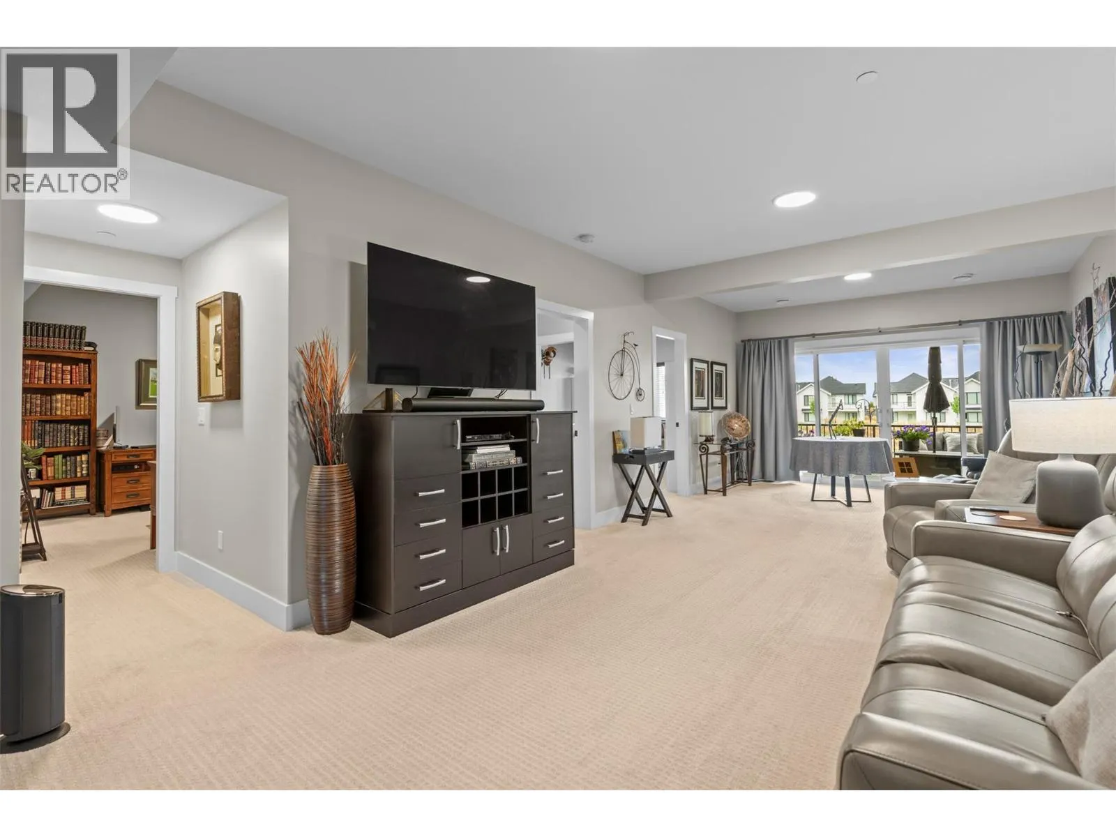 269 Diamond Way Unit# 13