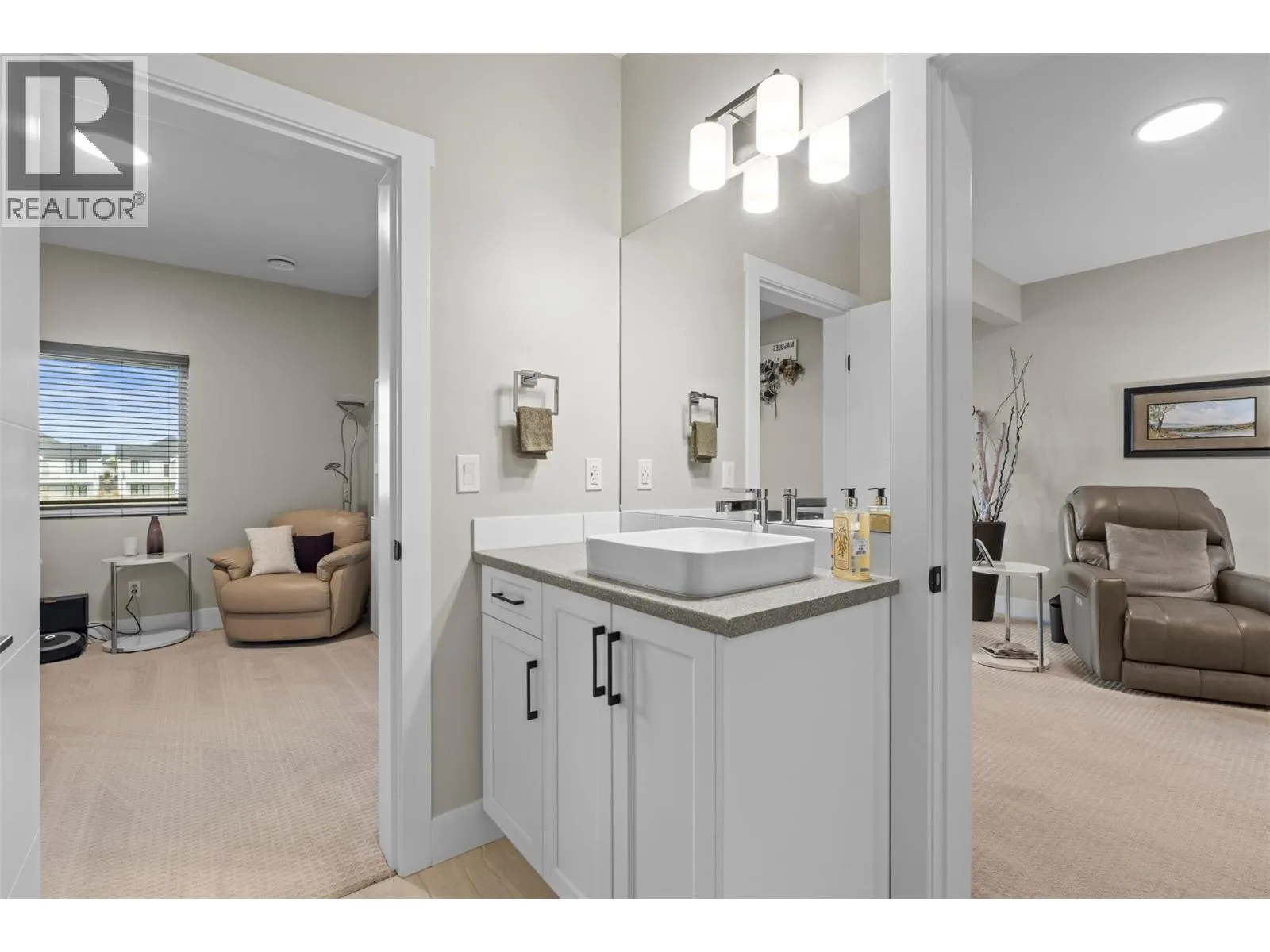 269 Diamond Way Unit# 13