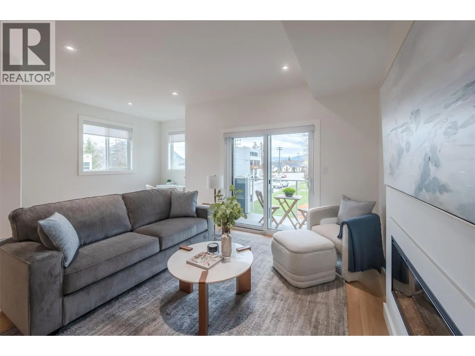 770 Argyle Street Unit# 105