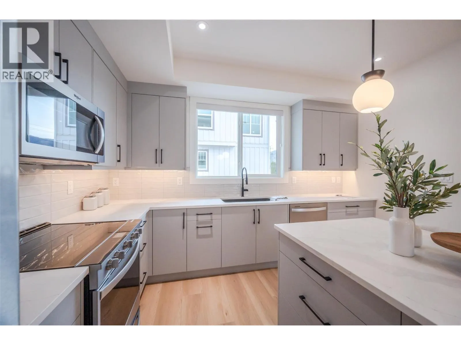 770 Argyle Street Unit# 107