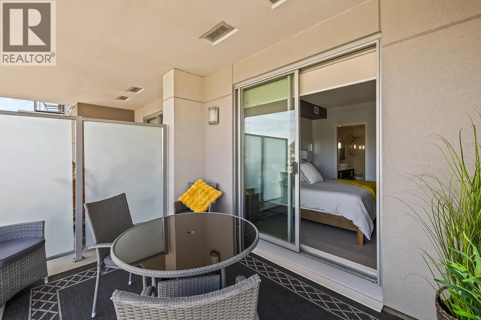 2040 Springfield Road Unit# 1208