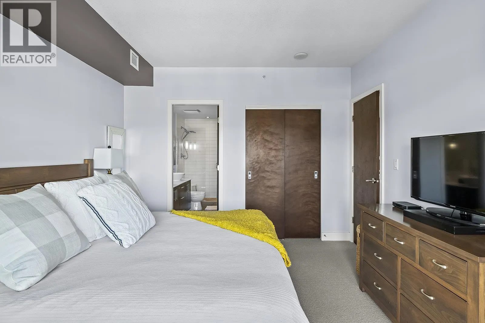 2040 Springfield Road Unit# 1208