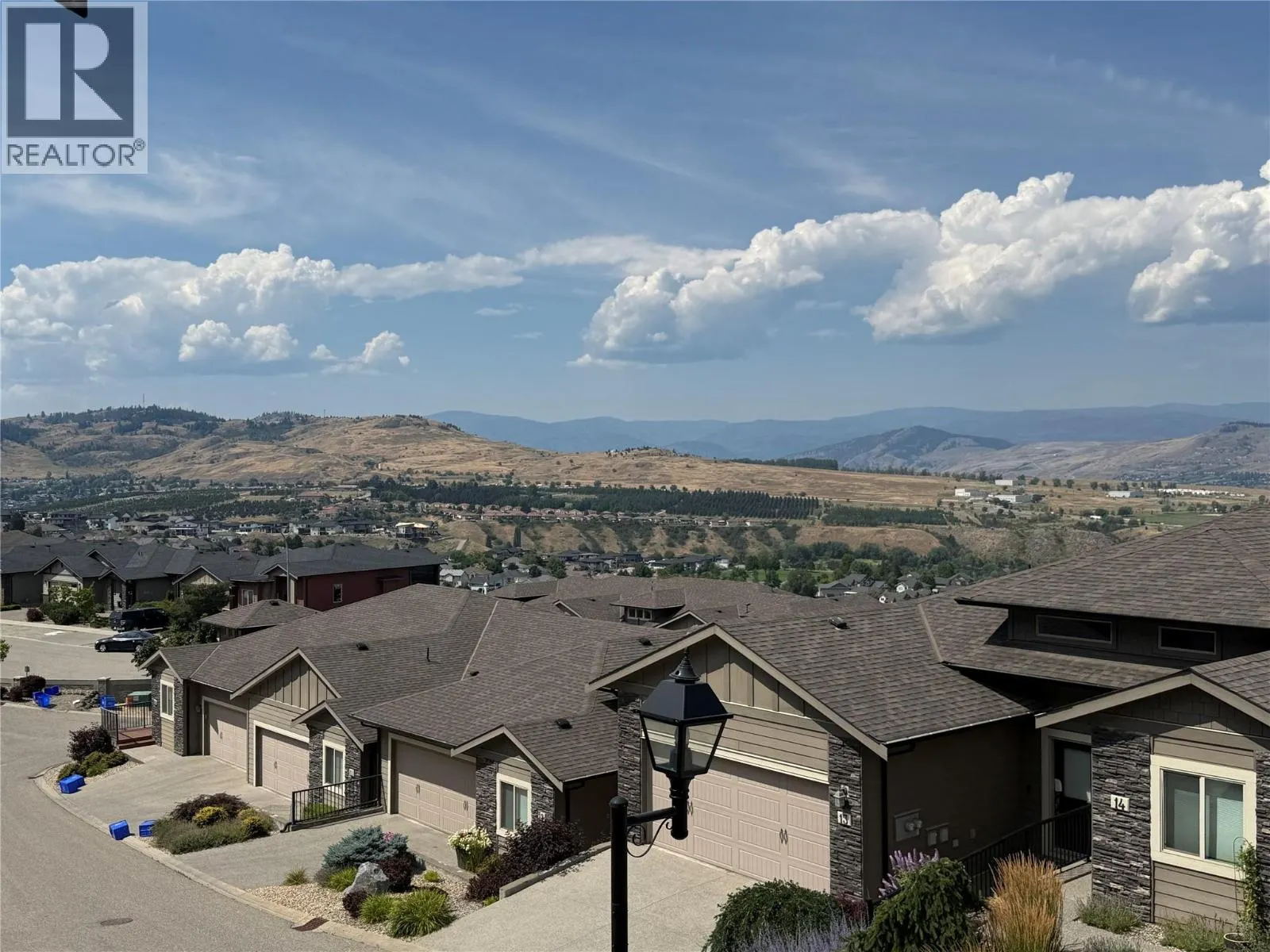 1040 Mt Revelstoke Place Unit# 20