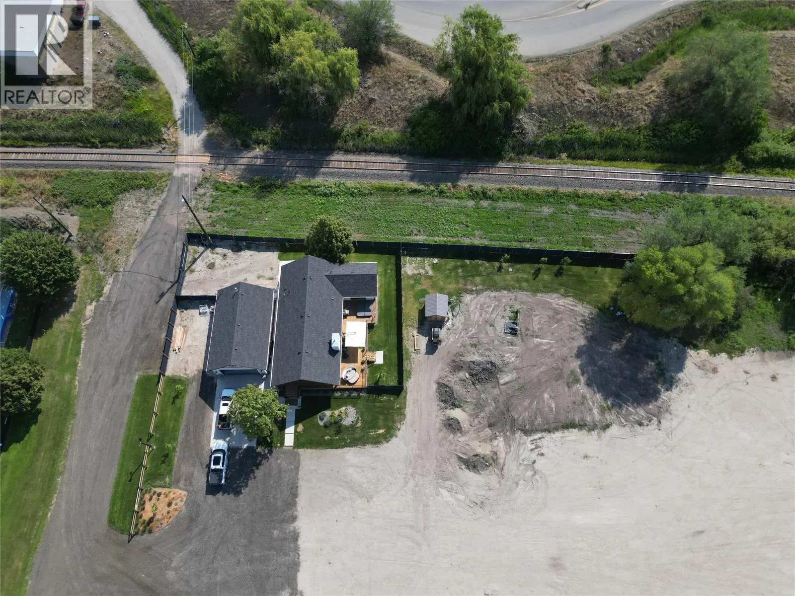 7850 Redwing Road