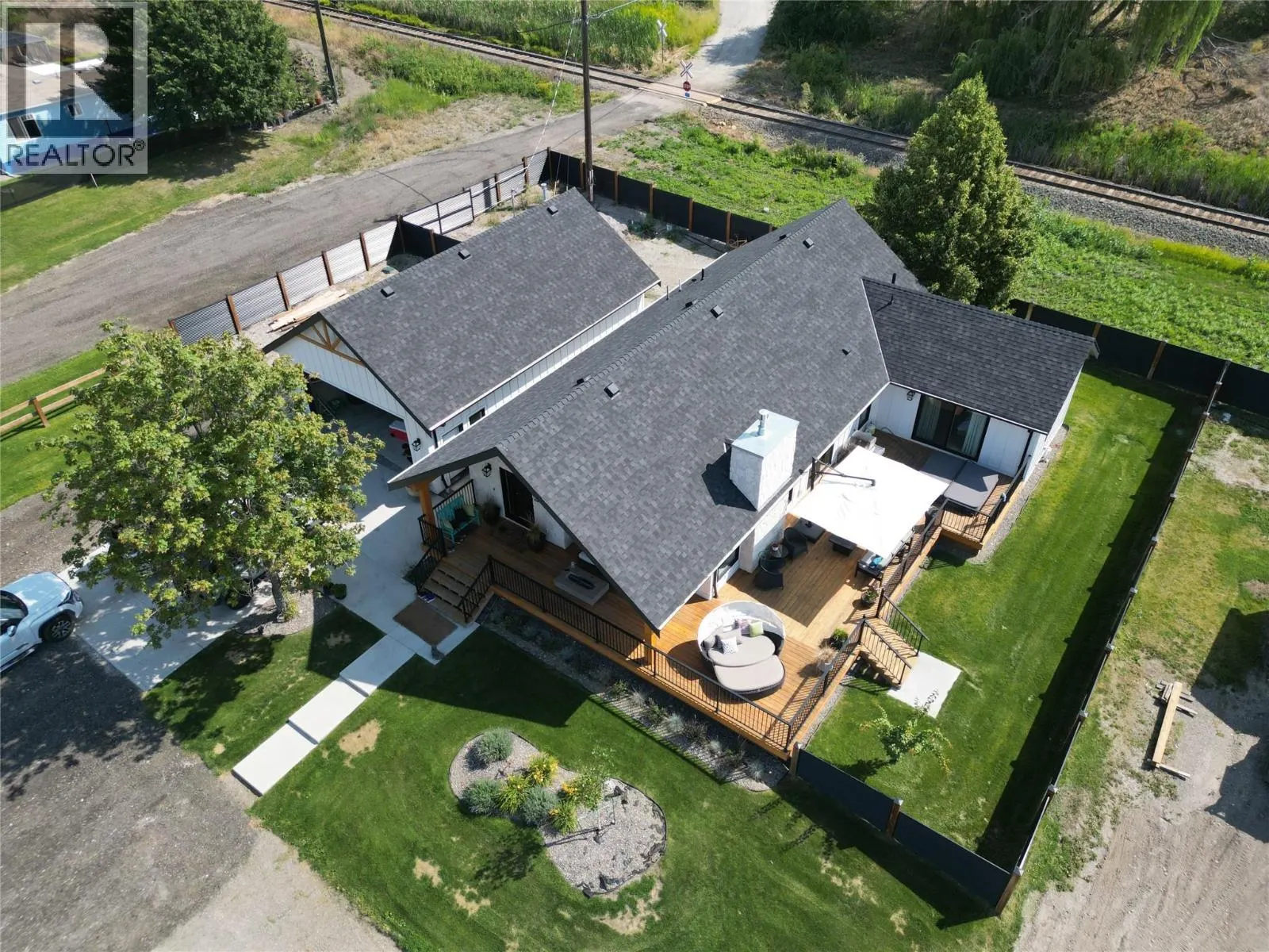 7850 Redwing Road