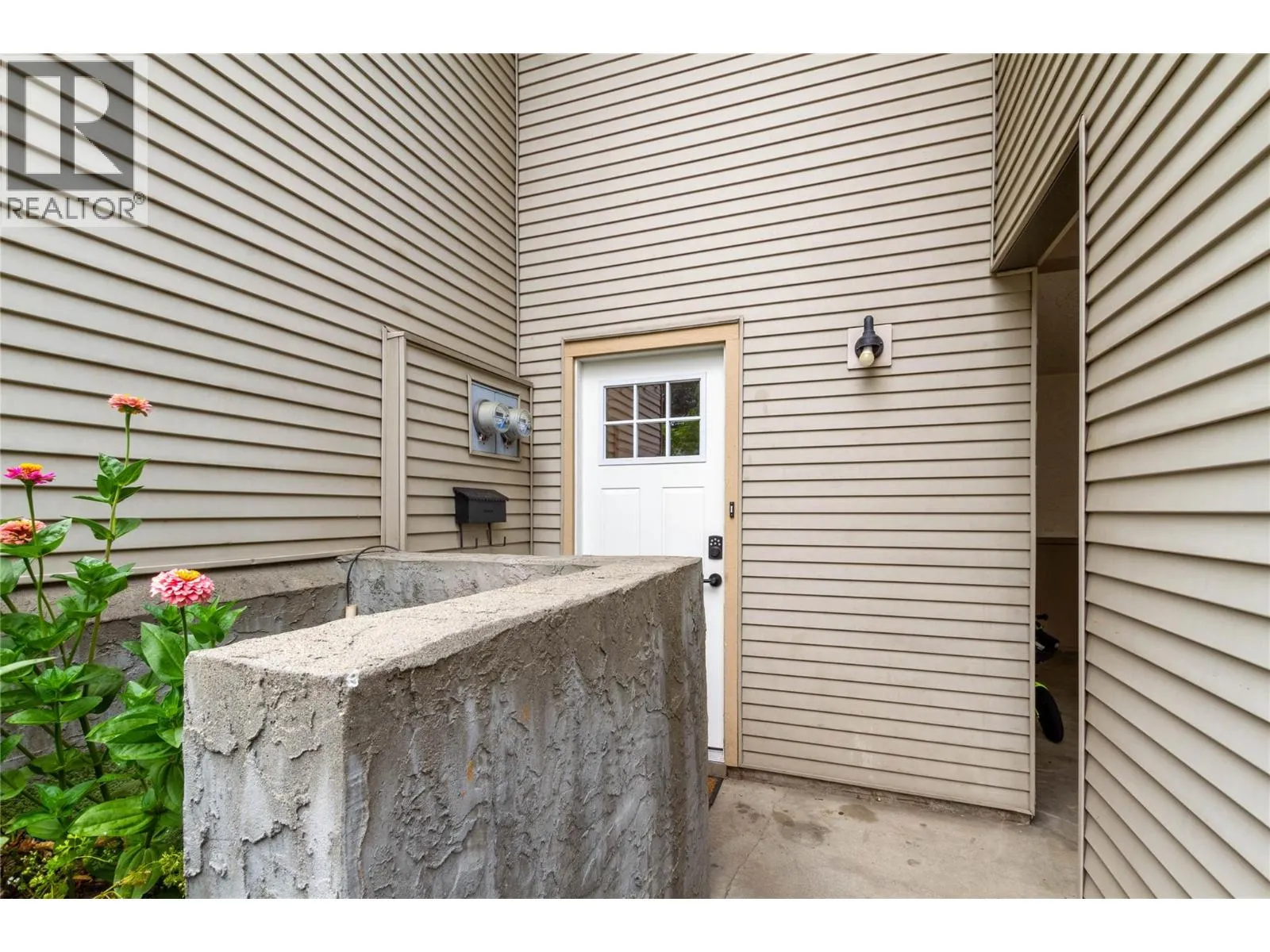 1985 Burtch Road Unit# 21