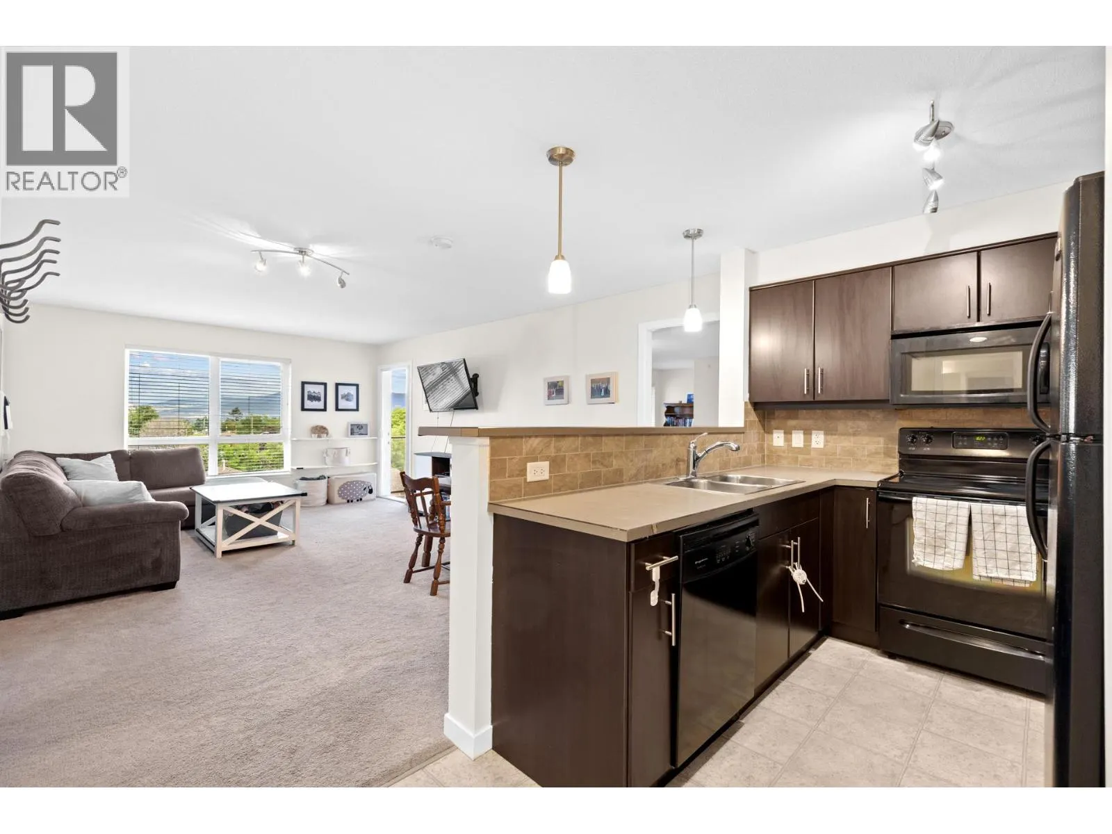 325 Mcintosh Road Unit# 4107
