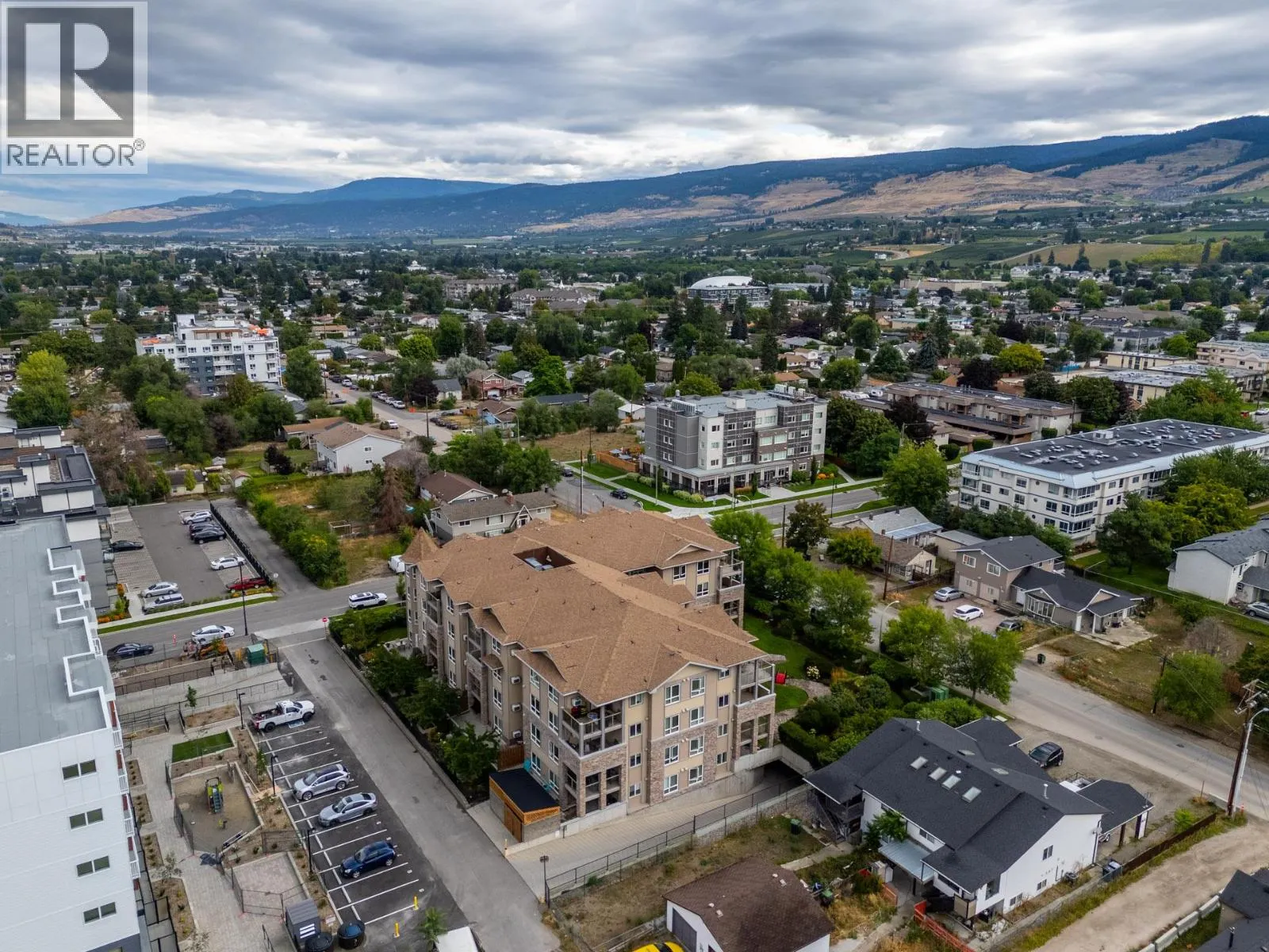 325 Mcintosh Road Unit# 4107