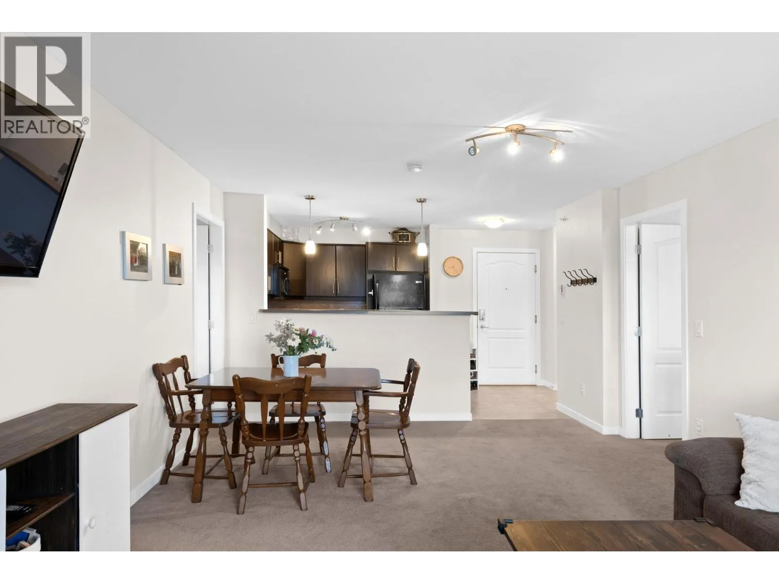325 Mcintosh Road Unit# 4107