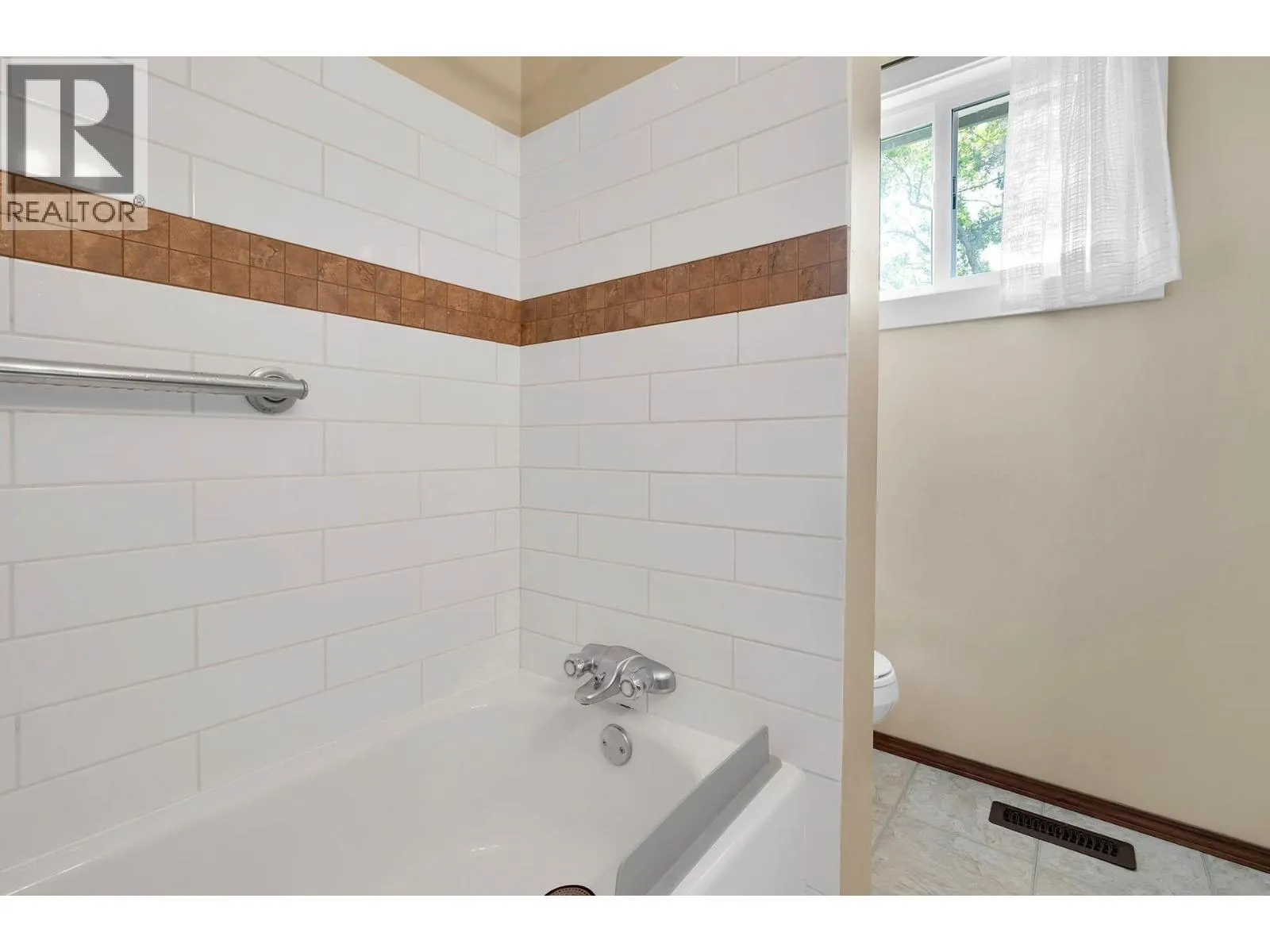 3576 Mountainview Place