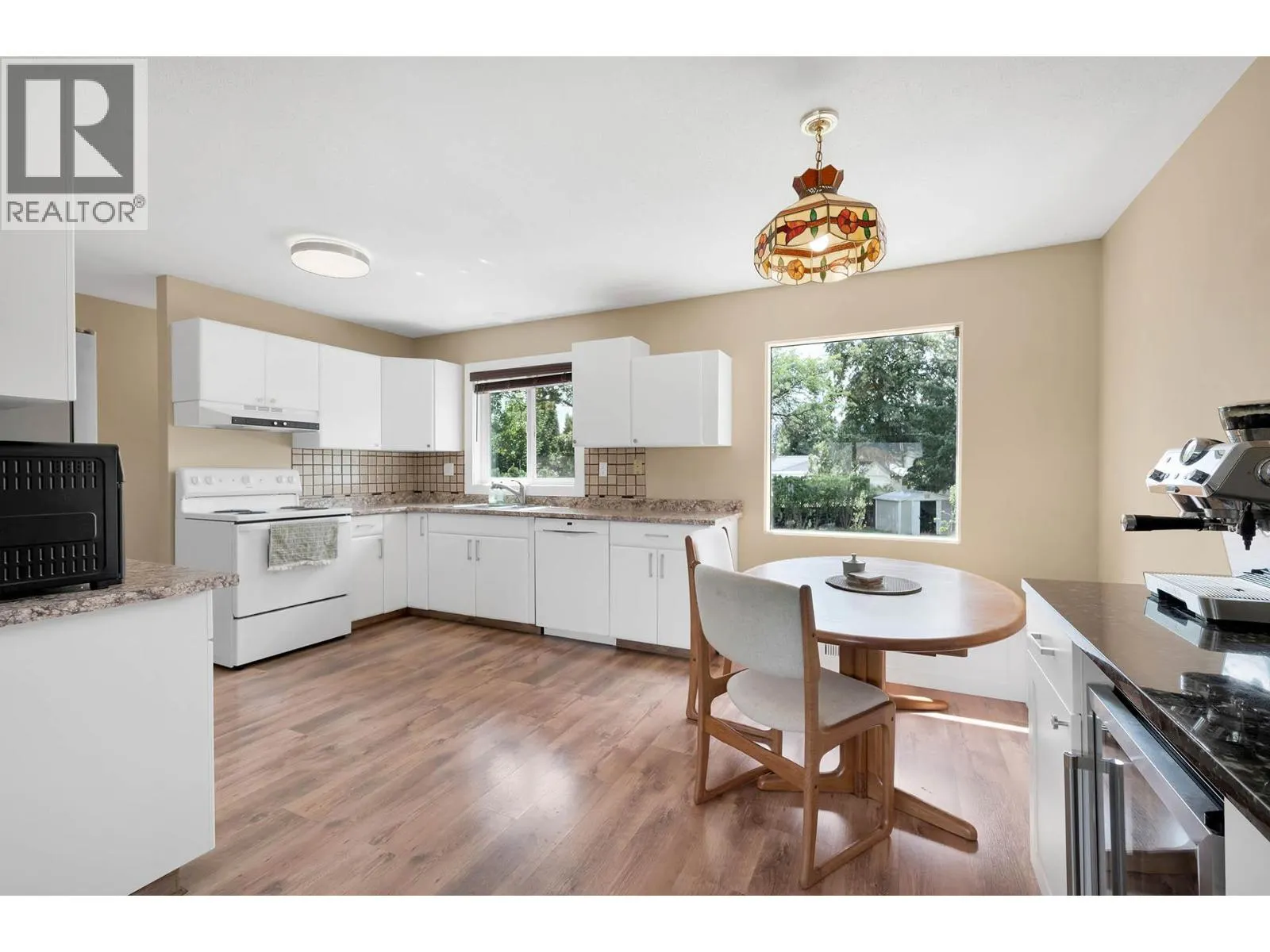 3576 Mountainview Place