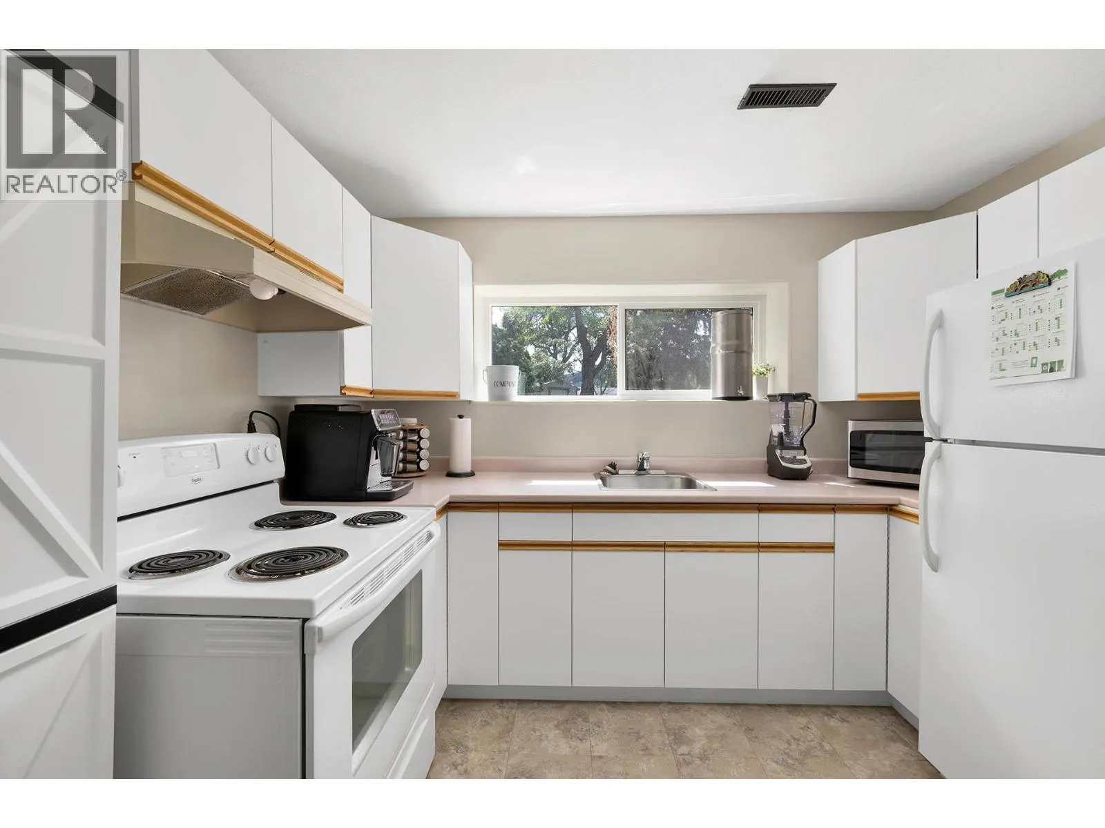 3576 Mountainview Place