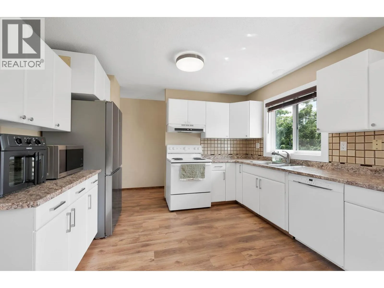 3576 Mountainview Place