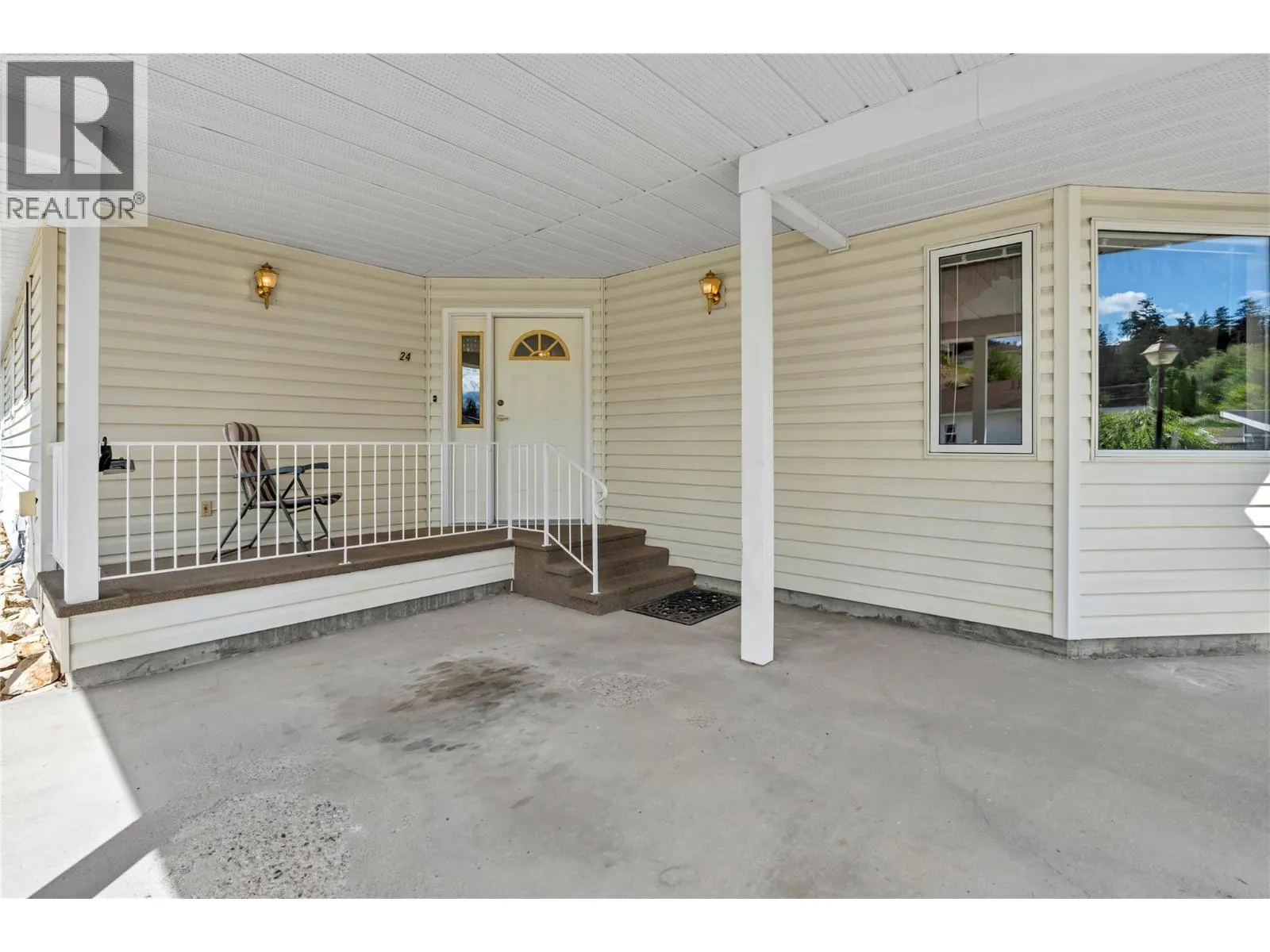 17017 SNOW Avenue Unit# 24