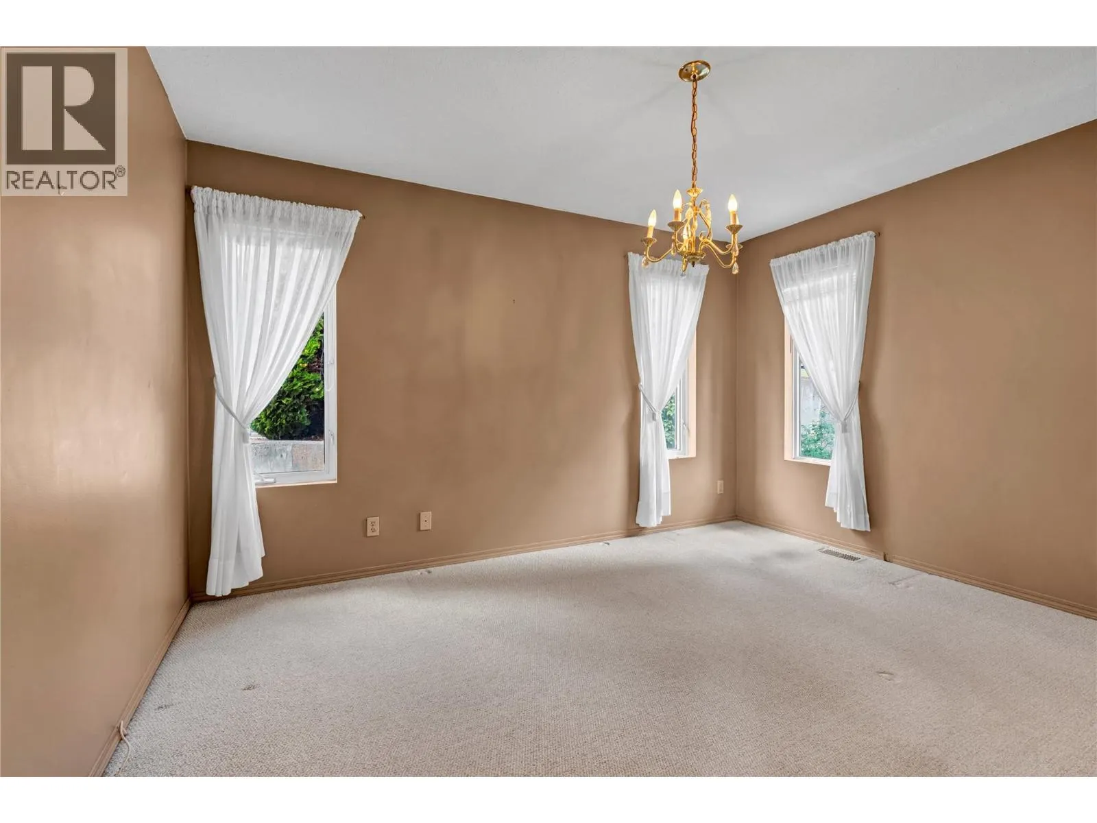 17017 SNOW Avenue Unit# 24