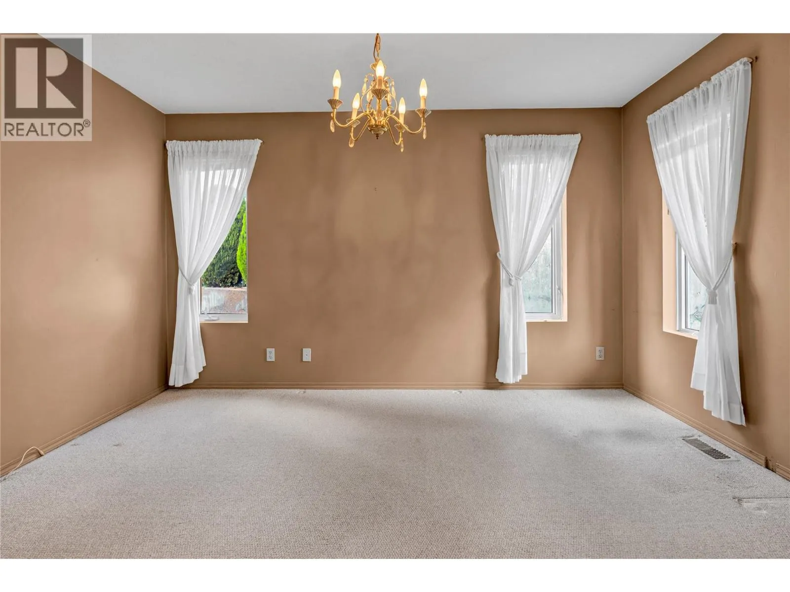 17017 SNOW Avenue Unit# 24
