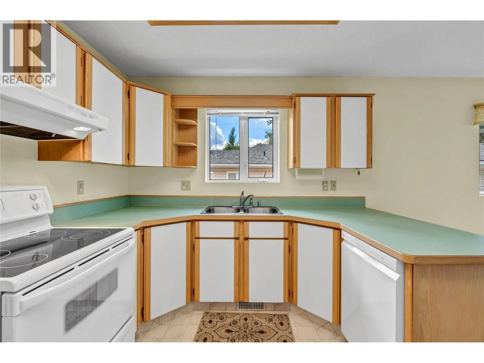 17017 SNOW Avenue Unit# 24